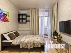 1-к квартира, посуточно, 43м2, 1/1 этаж