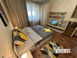 1-к квартира, посуточно, 50м2, 1/1 этаж