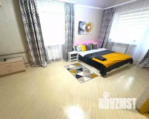 1-к квартира, посуточно, 44м2, 1/1 этаж