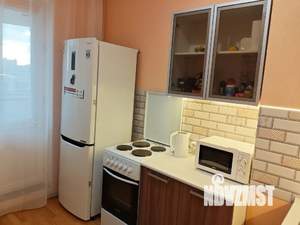 1-к квартира, посуточно, 36м2, 5/17 этаж