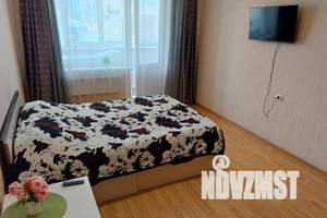 1-к квартира, посуточно, 45м2, 6/9 этаж