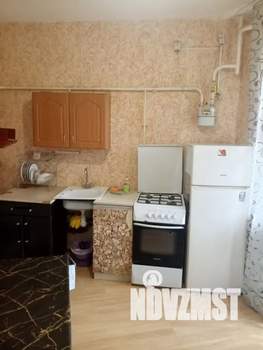 1-к квартира, посуточно, 38м2, 1/9 этаж