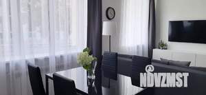 Студия квартира, посуточно, 42м2, 1/4 этаж