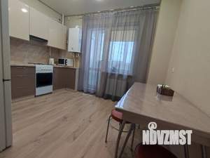 1-к квартира, посуточно, 40м2, 13/18 этаж