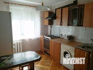 2-к квартира, посуточно, 60м2, 1/1 этаж
