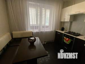 1-к квартира, посуточно, 35м2, 2/9 этаж