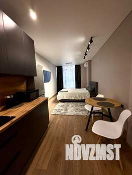 Студия квартира, посуточно, 40м2, 7/14 этаж