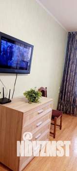 1-к квартира, посуточно, 38м2, 4/10 этаж