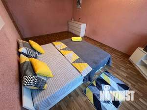 1-к квартира, посуточно, 38м2, 3/5 этаж