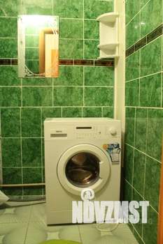 1-к квартира, посуточно, 32м2, 1/10 этаж