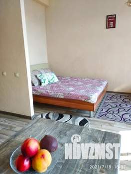 Студия квартира, посуточно, 38м2, 6/6 этаж