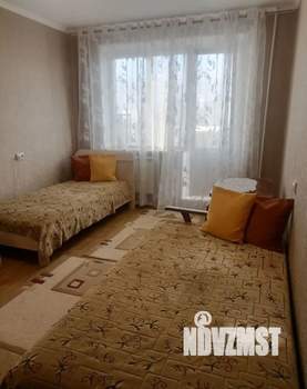 1-к квартира, посуточно, 34м2, 4/10 этаж