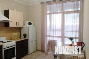 1-к квартира, посуточно, 35м2, 8/12 этаж