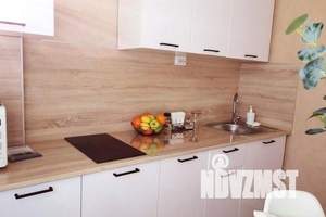 1-к квартира, посуточно, 35м2, 2/10 этаж