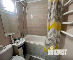 1-к квартира, посуточно, 40м2, 1/5 этаж