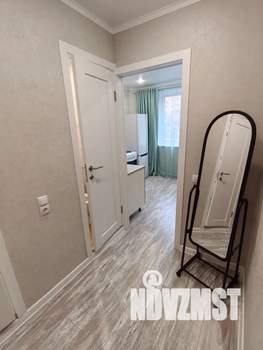 1-к квартира, посуточно, 34м2, 2/10 этаж