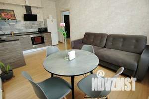 1-к квартира, посуточно, 40м2, 8/8 этаж