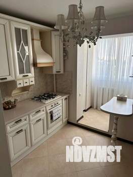 3-к квартира, посуточно, 72м2, 1/1 этаж