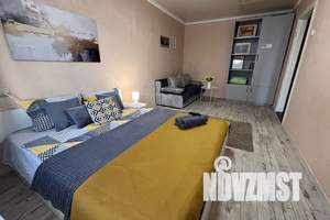 1-к квартира, посуточно, 44м2, 1/5 этаж