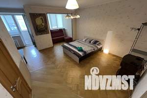 1-к квартира, посуточно, 50м2, 4/12 этаж