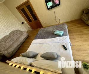 1-к квартира, посуточно, 49м2, 1/1 этаж