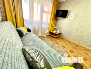 1-к квартира, посуточно, 43м2, 3/5 этаж