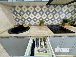 1-к квартира, посуточно, 42м2, 1/1 этаж