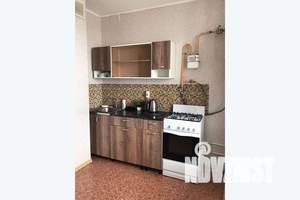 1-к квартира, посуточно, 45м2, 2/10 этаж