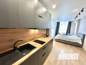 Студия квартира, посуточно, 40м2, 7/14 этаж