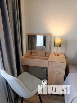 1-к квартира, посуточно, 48м2, 9/16 этаж