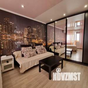 1-к квартира, посуточно, 35м2, 8/10 этаж