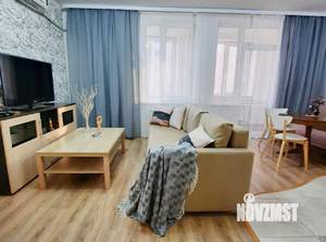 Студия квартира, посуточно, 60м2, 3/15 этаж