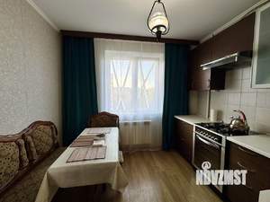 1-к квартира, посуточно, 42м2, 7/10 этаж