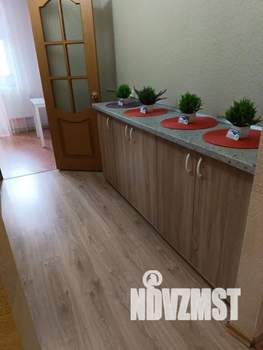 1-к квартира, посуточно, 37м2, 2/10 этаж