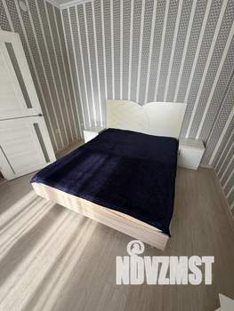 1-к квартира, посуточно, 40м2, 9/10 этаж