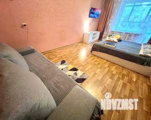 1-к квартира, посуточно, 38м2, 3/5 этаж