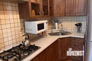 1-к квартира, посуточно, 45м2, 8/12 этаж