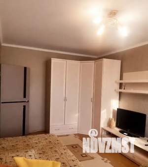 1-к квартира, посуточно, 34м2, 4/9 этаж