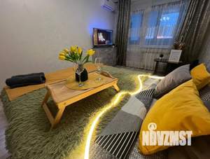 1-к квартира, посуточно, 44м2, 8/10 этаж