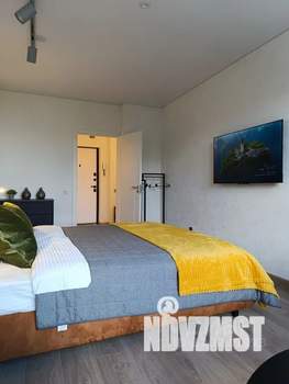 1-к квартира, посуточно, 42м2, 4/18 этаж