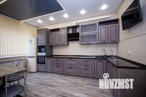 1-к квартира, посуточно, 50м2, 1/3 этаж