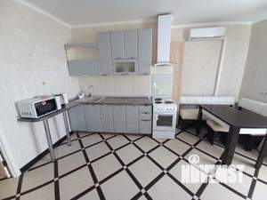 2-к квартира, посуточно, 52м2, 1/1 этаж