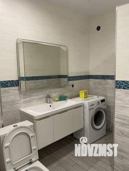 Студия квартира, на длительный срок, 60м2, 14/15 этаж