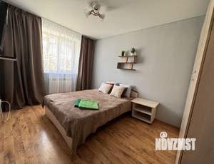 1-к квартира, посуточно, 44м2, 3/6 этаж