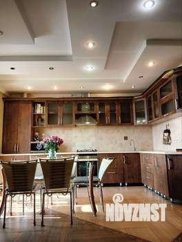 3-к квартира, на длительный срок, 122м2, 5/6 этаж