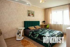 1-к квартира, посуточно, 35м2, 6/10 этаж