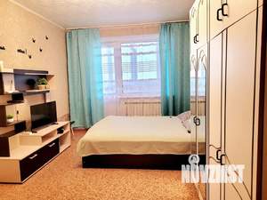 1-к квартира, посуточно, 34м2, 4/10 этаж