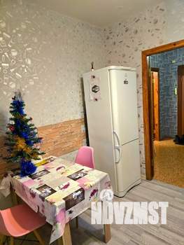 1-к квартира, посуточно, 34м2, 4/10 этаж