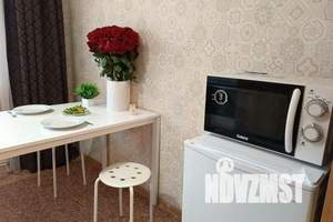 1-к квартира, посуточно, 43м2, 6/9 этаж