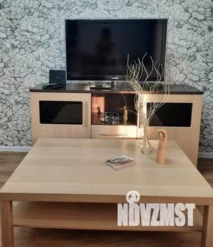 Студия квартира, посуточно, 60м2, 3/15 этаж